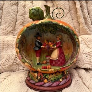 Jim shore Harvest Scene Pumpkin Figurine